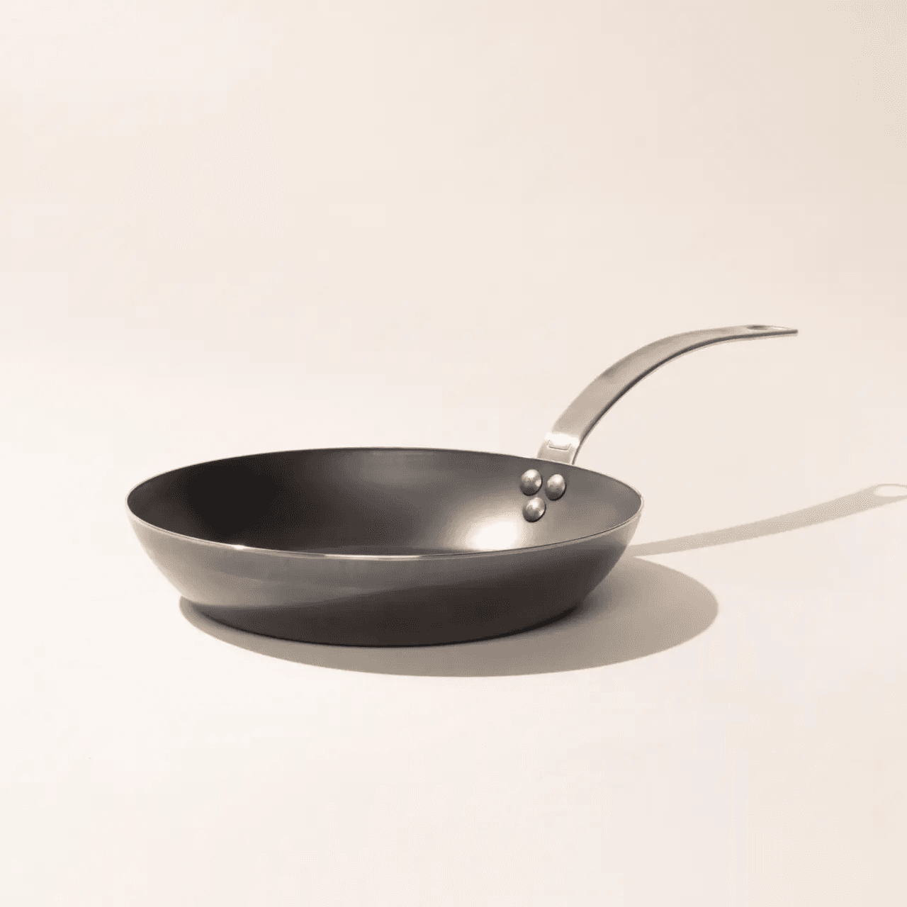 Carbon Steel Saute Pan icon