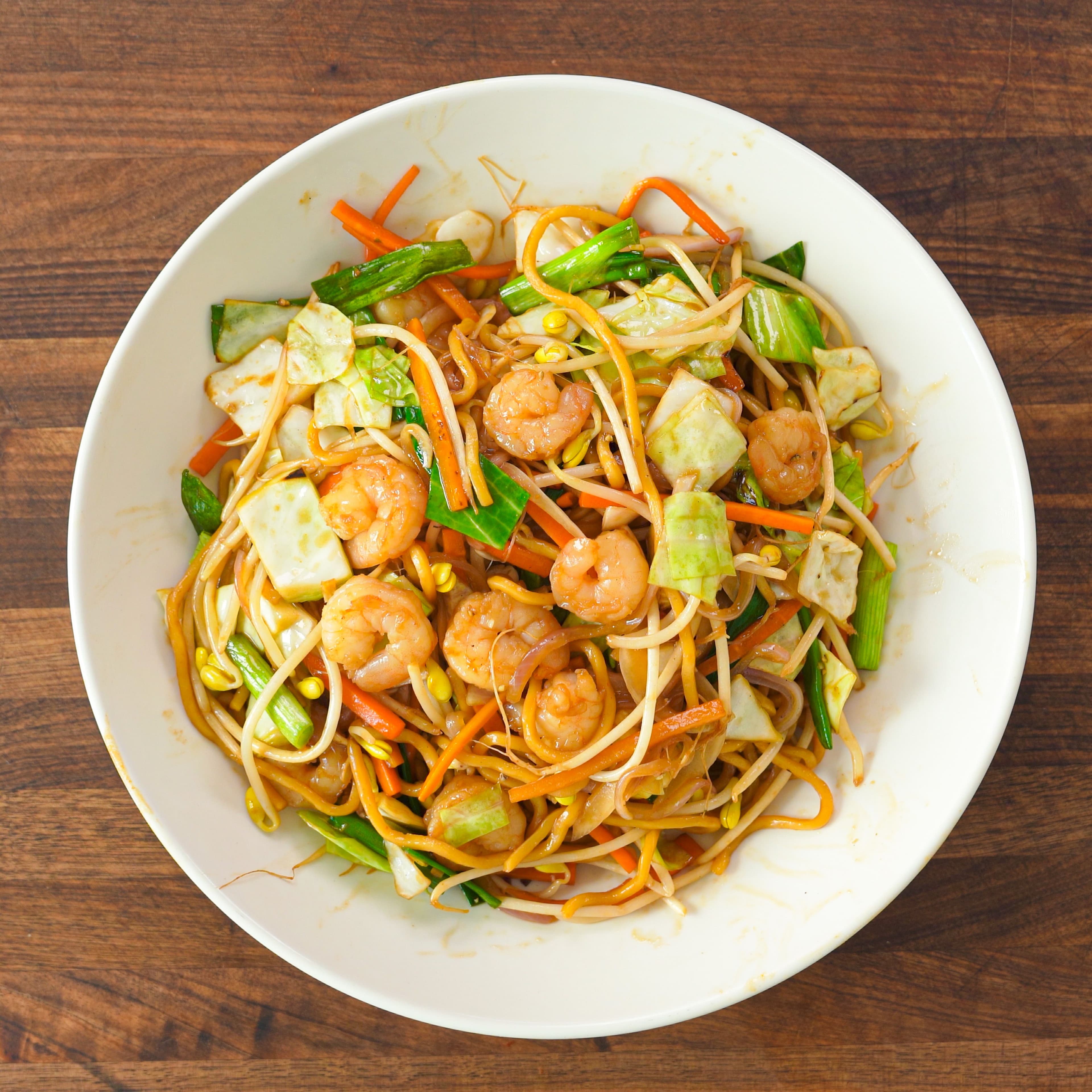 Classic Shrimp Lo Mein