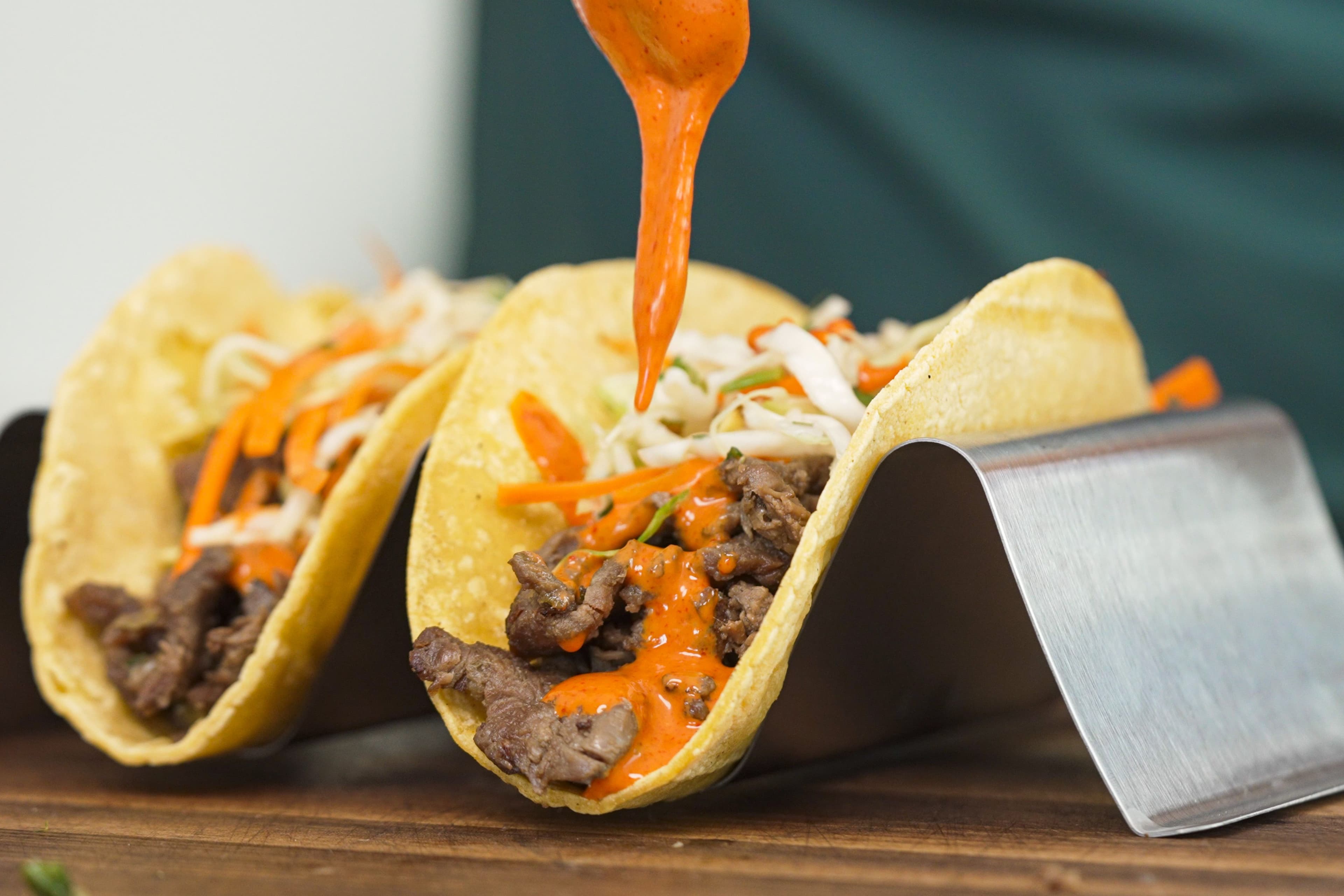 beef bulgogi taco with gochujang spicy mayo